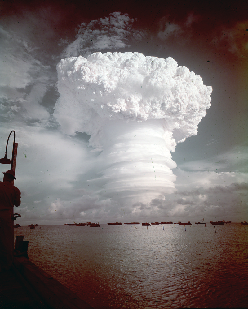Hardtack I Oak, an 8.9 megaton explosion (1958)